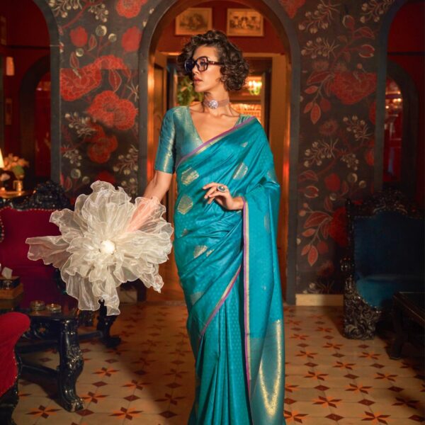 Teal Green Handloom Silk Saree with Intricate Zari Work