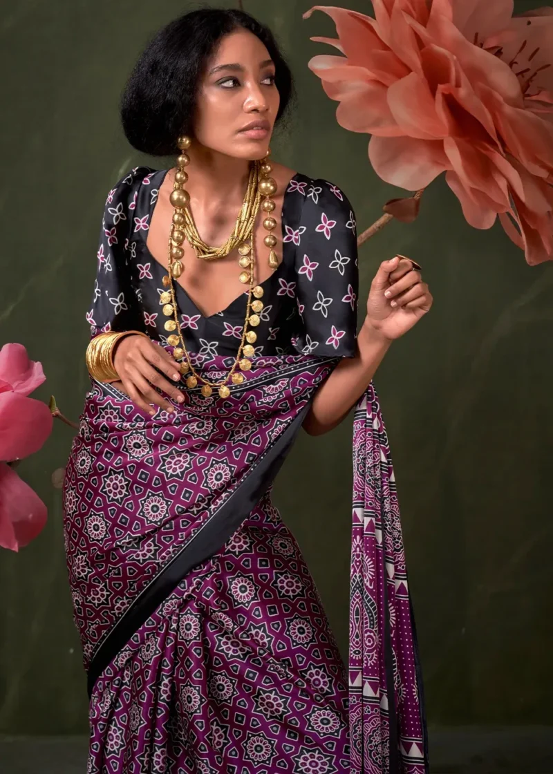 Phlox Purple Printed Satin Crepe Silk Saree - Image 4