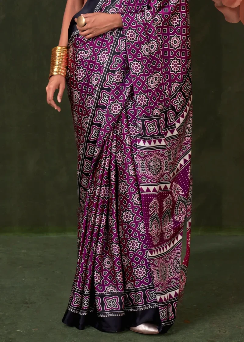 Phlox Purple Printed Satin Crepe Silk Saree - Image 3