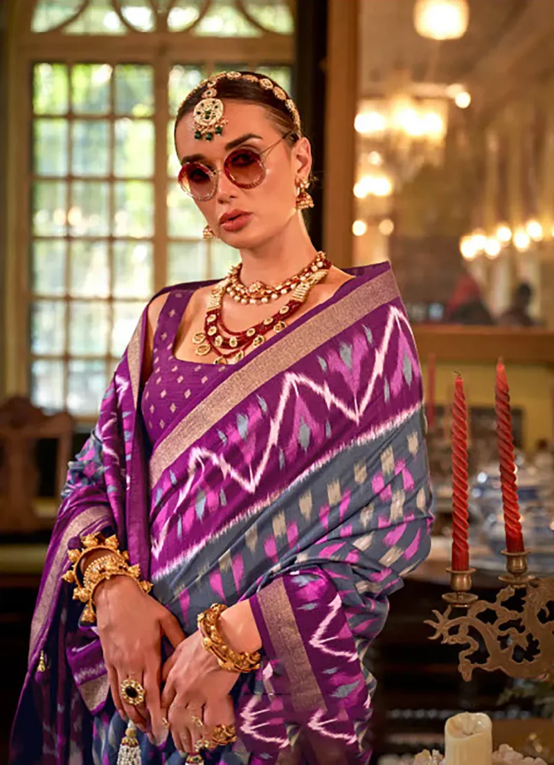 Grey Purple Polyester Viscose silk Patola Printed Saree - Image 3