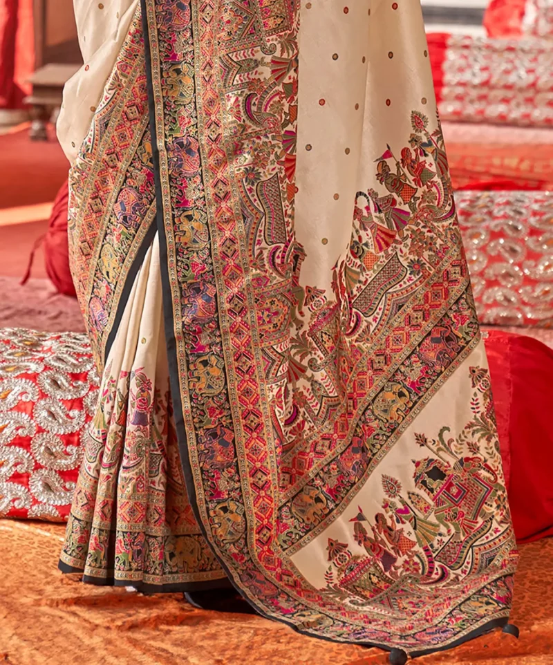 Cream Poly Viscose Silk Polka Dot Banarasi Saree With Black Woven Design Border - Image 4