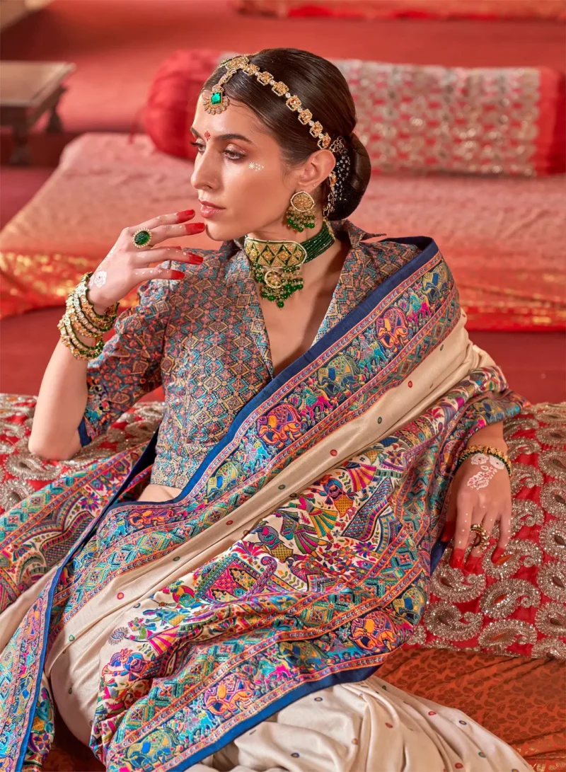 Cream Poly Viscose Silk Polka Dot Banarasi Saree With Blue Woven Design Border - Image 3