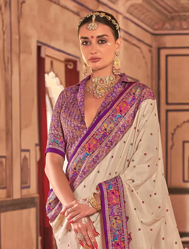Cream Poly Viscose Silk Polka Dot Banarasi Saree With Purple Woven Design Border - Image 3