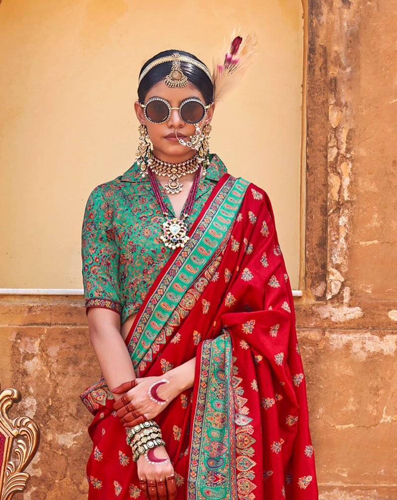 Red Soft Silk Butta & Pashmina Printed Saree - Image 3