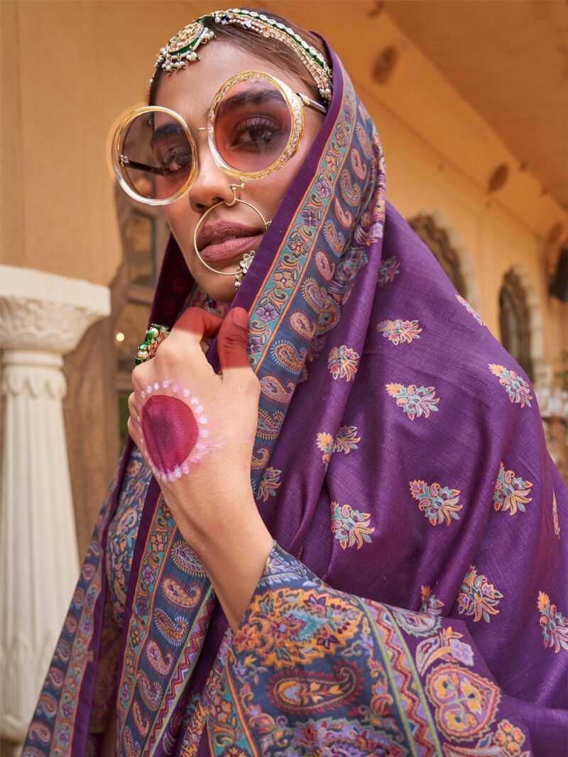 Purple Soft Silk Butta & Pashmina Printed Saree - Image 3