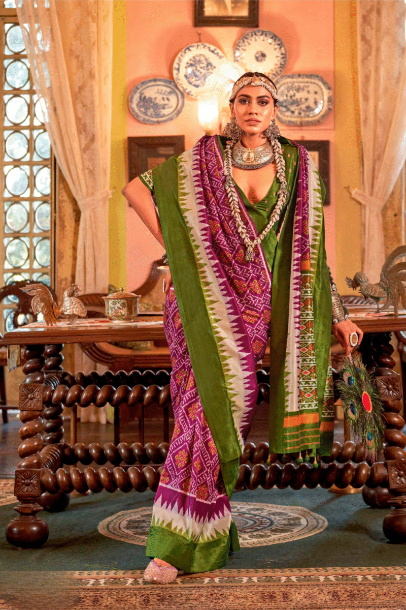 Magenta Polyester Viscose Silk Patola Designer Zari Work Saree - Image 4