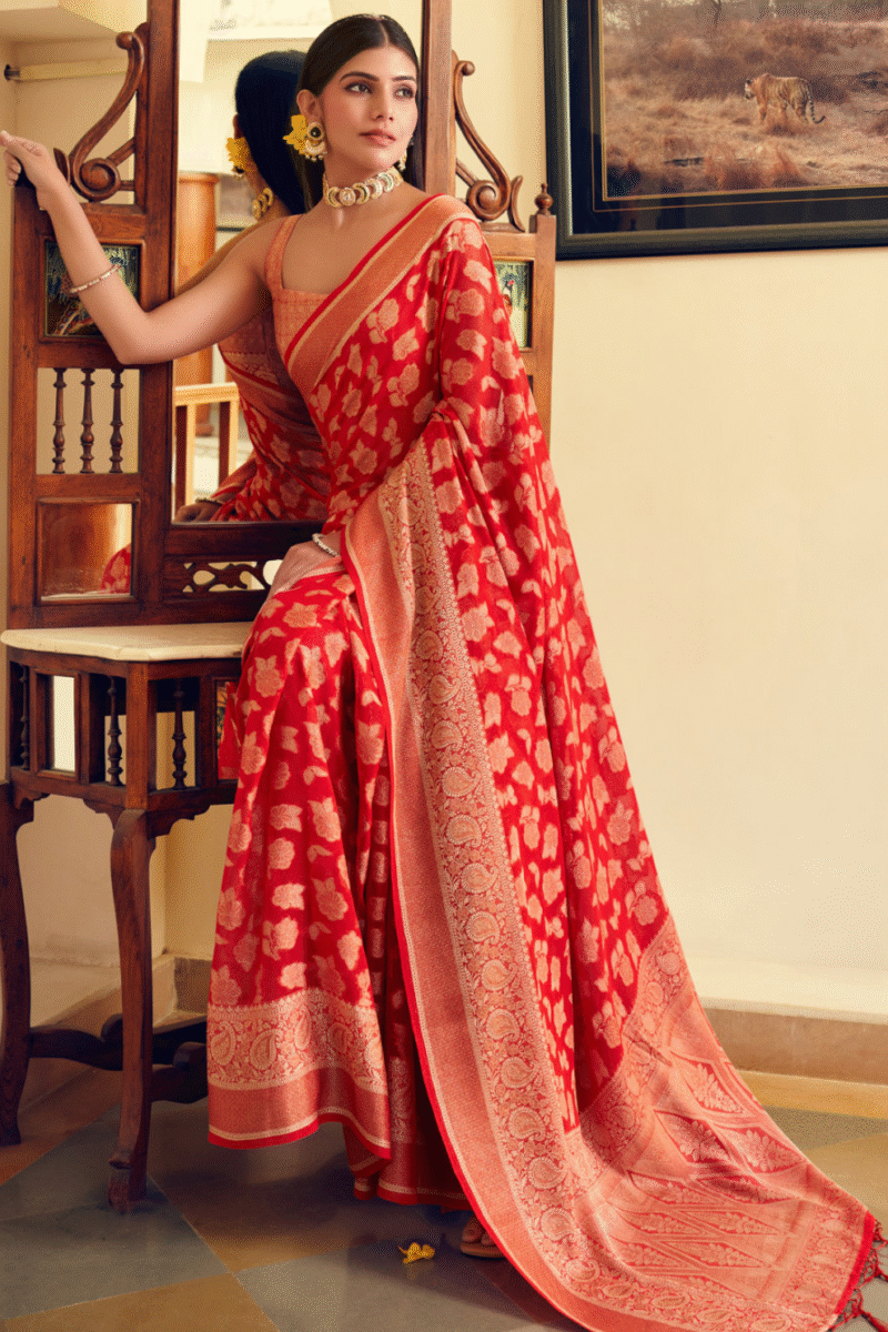 Red Luxe Georgette Saree with Weaving Buta Border Pallu - Image 3