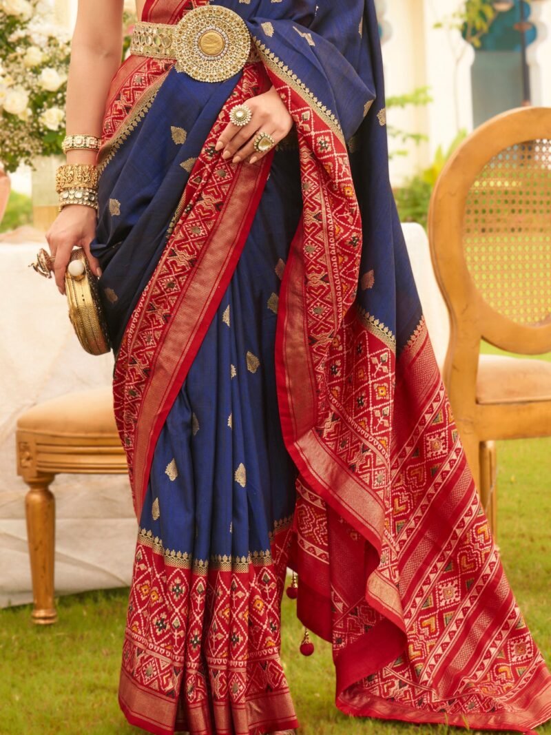 Navy Blue Ethnic Wear Traditional Designer Printed Patola Silk Saree - Image 2