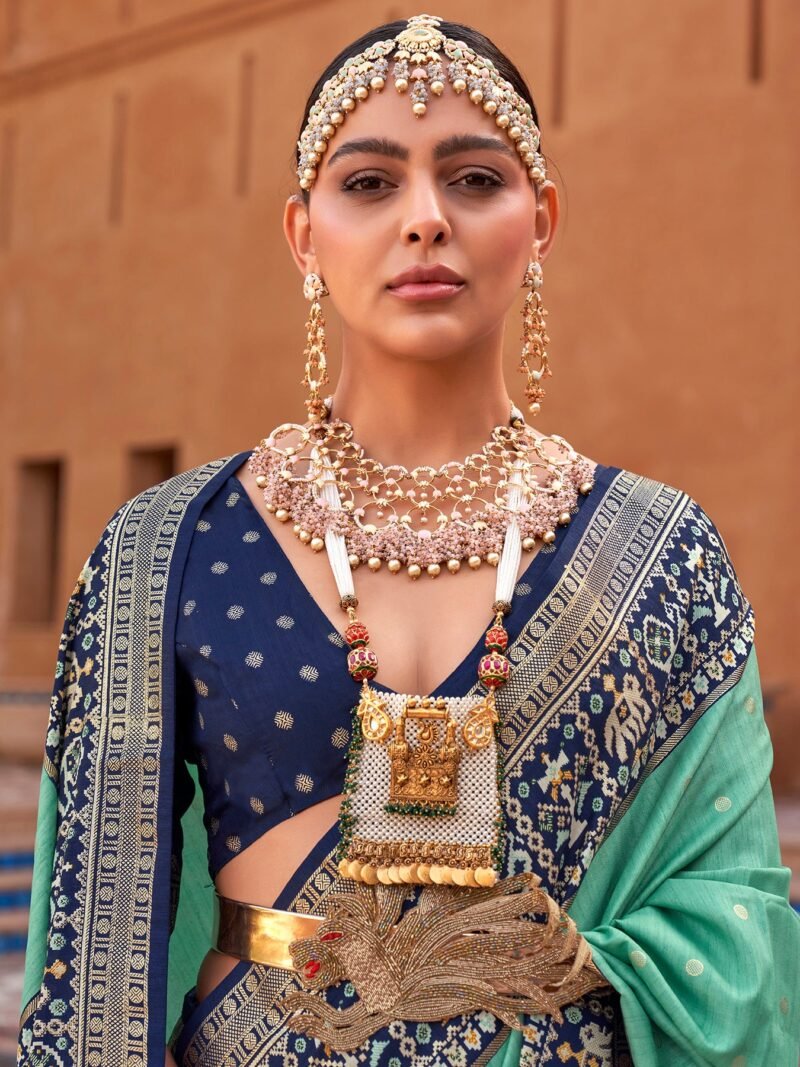 Sea Green Woven Designer Luxury Patola Silk Saree - Image 3