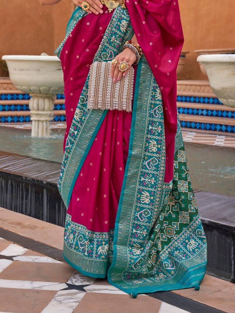 Pink Woven Designer Luxury Patola Silk Saree - Image 4