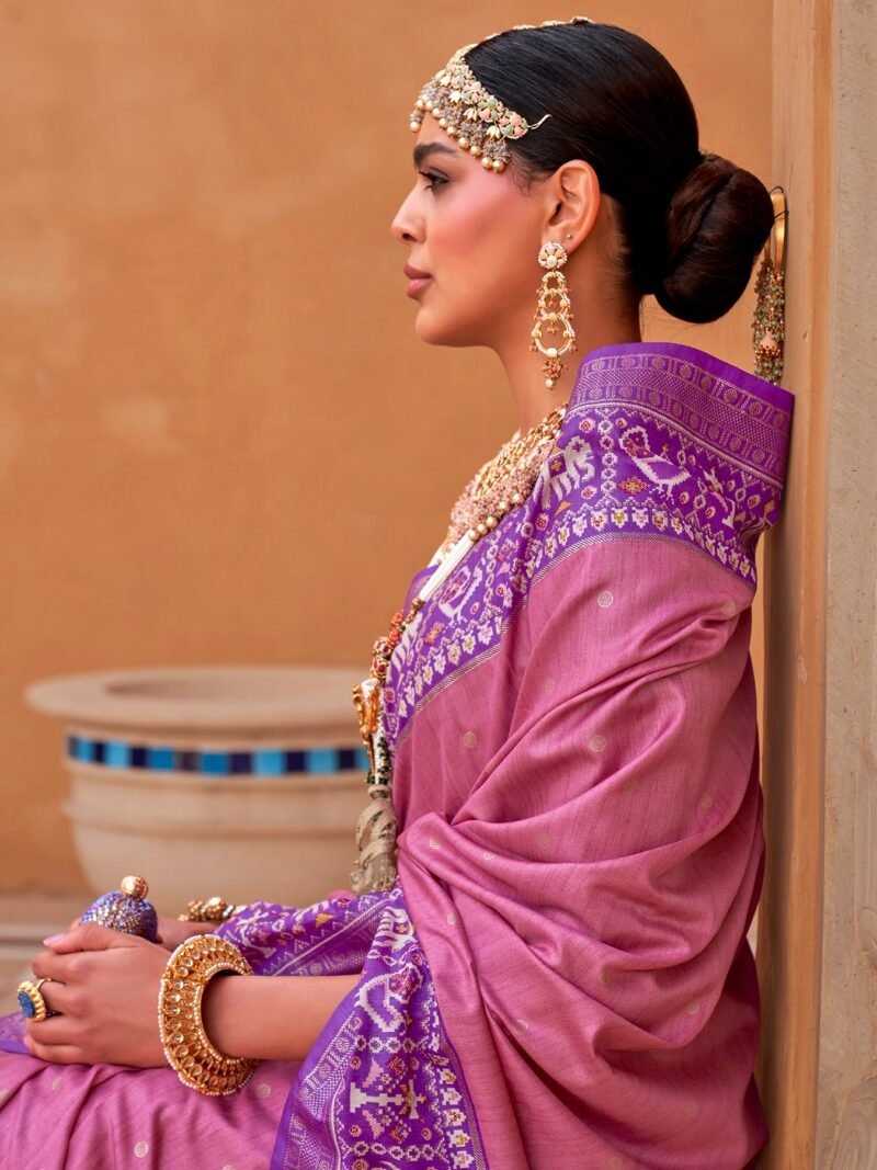 Baby Pink Woven Designer Luxury Patola Silk Saree - Image 4