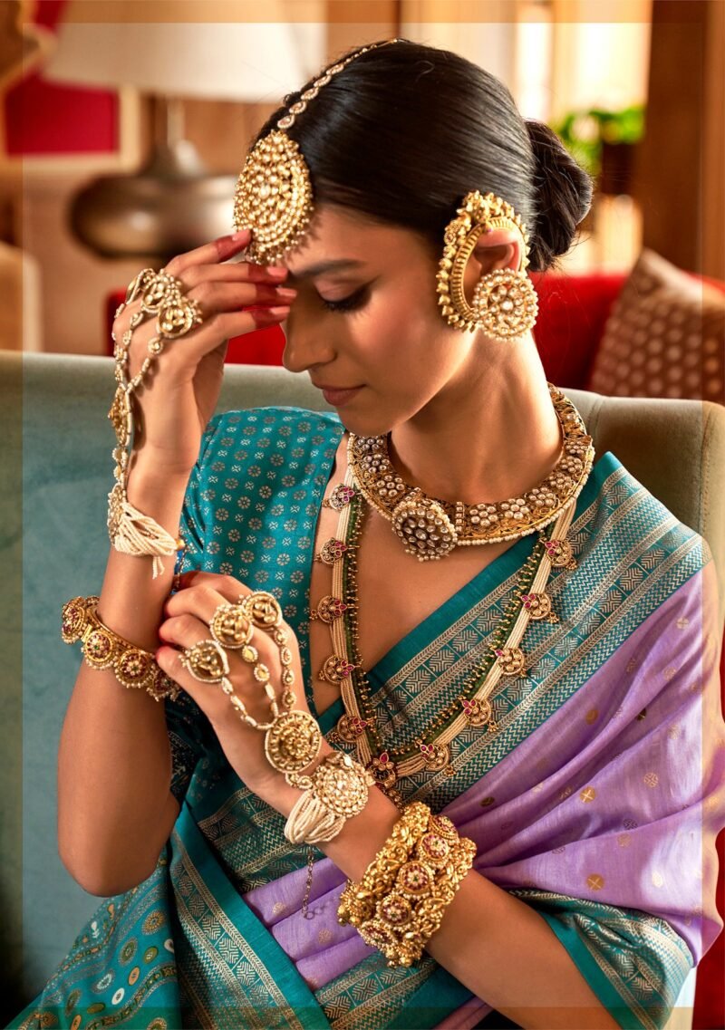 Lavender Soft Silk Printed Patola Saree - Image 2