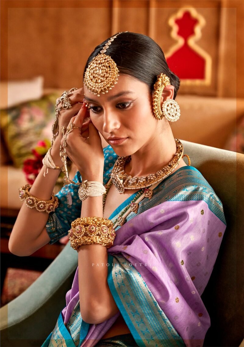 Lavender Soft Silk Printed Patola Saree - Image 4