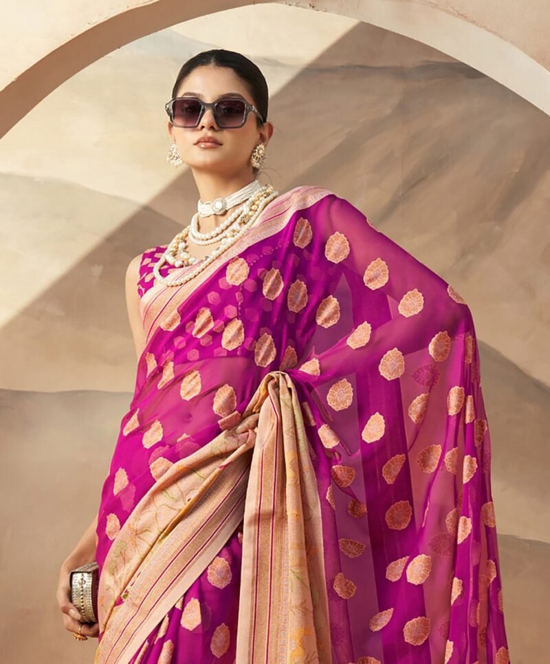 Fuchsia Pure Georgette Floral Printed Saree - Image 4