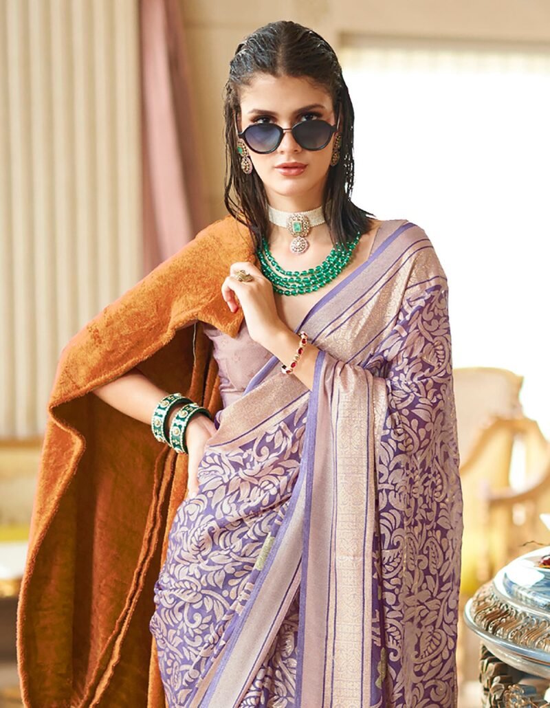 Greyish Purple Poly Viscose Georgette Floral Foil Work Fancy Banarasi Saree - Image 3
