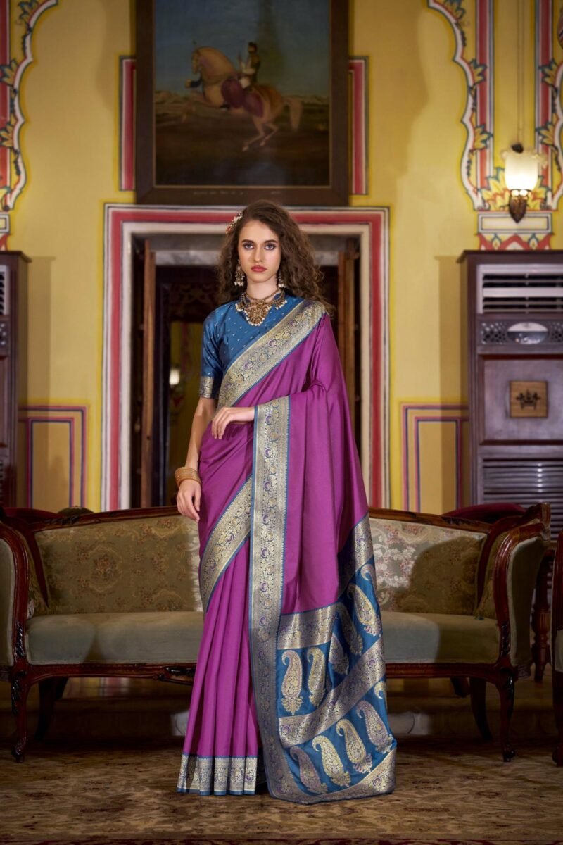 Mauve Luxury Soft Banarasi Silk with Golden Zari Grandeur Saree - Image 2