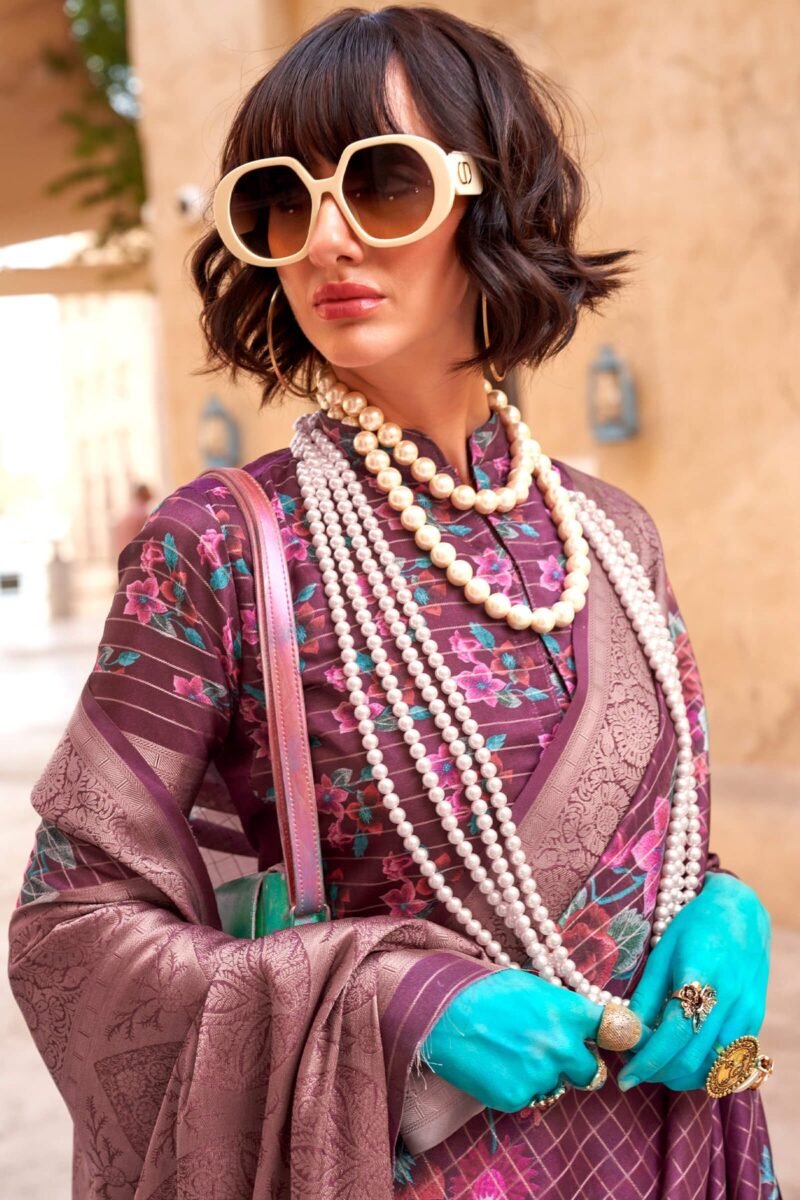 Brownish Purple Zari Woven Printed Georgette Saree - Image 3